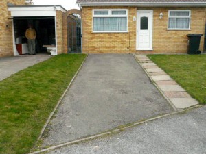 before-yellow-and-grey-block-driveway-01